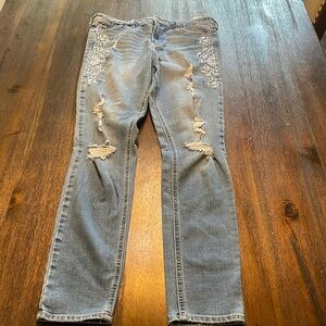 Hollister Women's Jeans Denim Blue Floral Embroidery High Waist